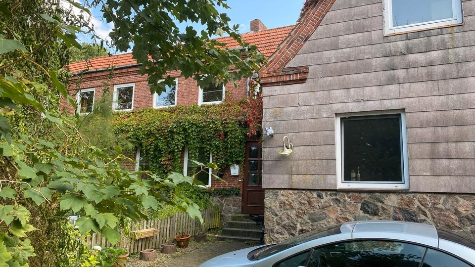 Mehrfamilienhaus, Wohnhaus Schleswig - 14 Zimmer, 413 m&sup2;, 315.000&euro; | Angebot:24688012