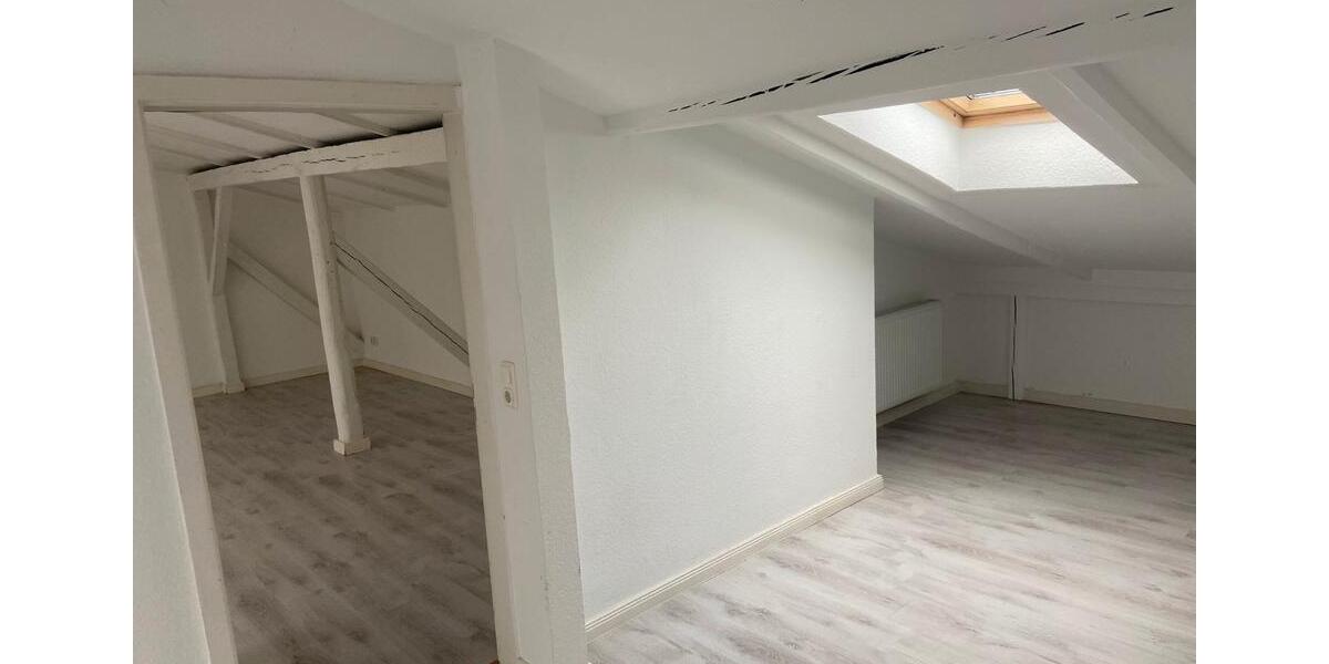 Etagenwohnung Süderbrarup - 3 Zimmer, 92 m&sup2;, 600&euro; | Angebot:26441896