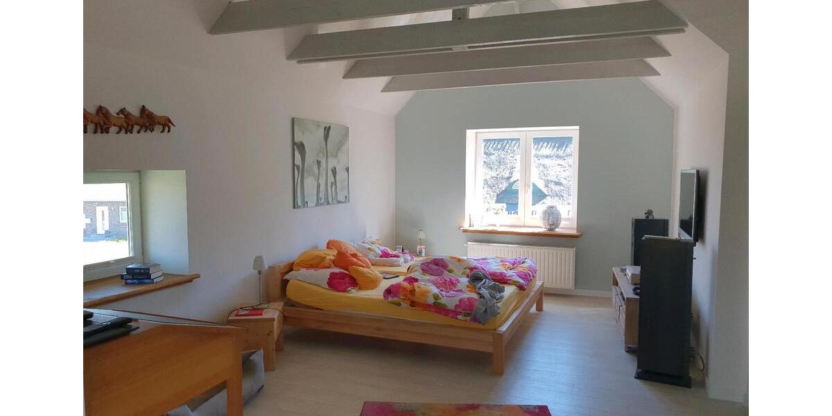 Terrassenwohnung Stolk - 3 Zimmer, 100 m&sup2;, 1.200&euro; | Angebot:24344565