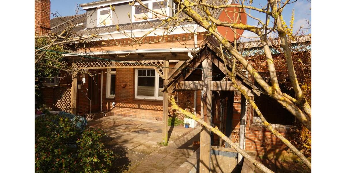 Reihenhaus Schülldorf - 175.000&euro; | Angebot:26047447