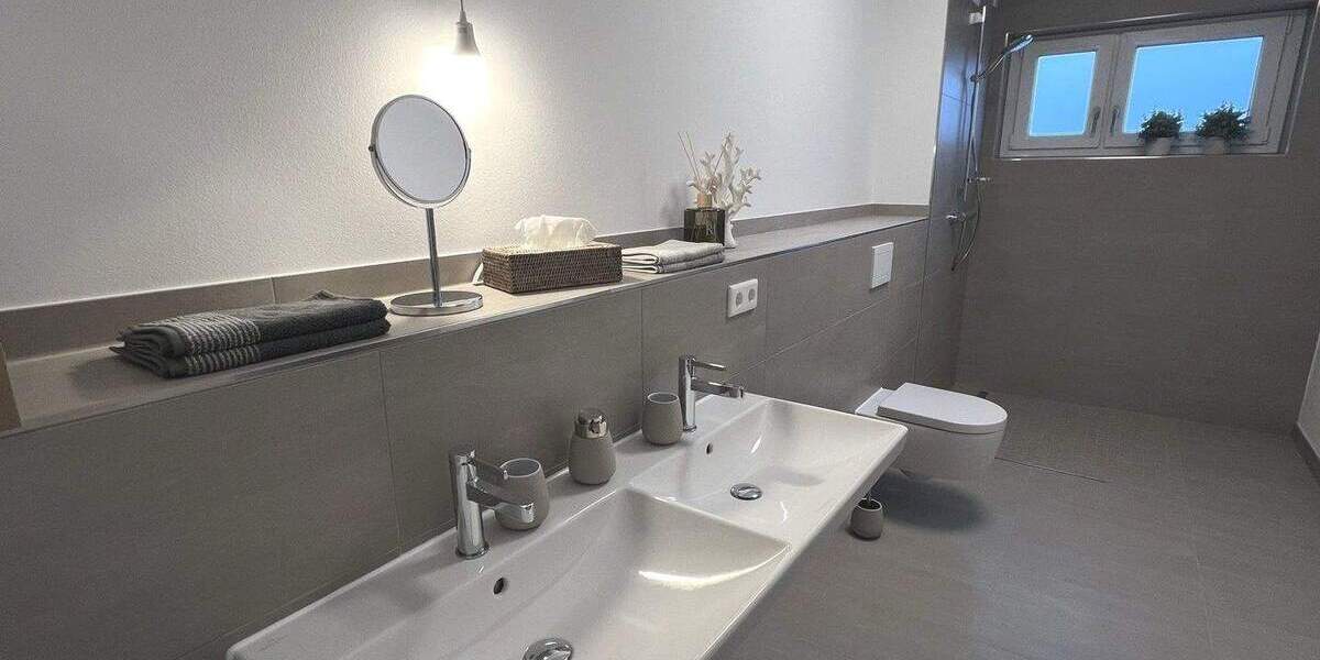 Etagenwohnung Schleswig - 3 Zimmer, 102 m&sup2;, 1.737&euro; | Angebot:25678306