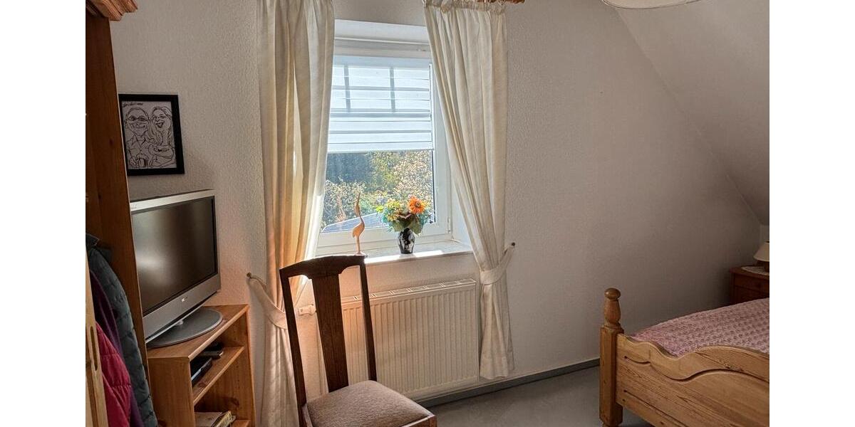 Doppelhaushälfte Großenwiehe - 3 Zimmer, 100 m&sup2;, 289.000&euro; | Angebot:27056391
