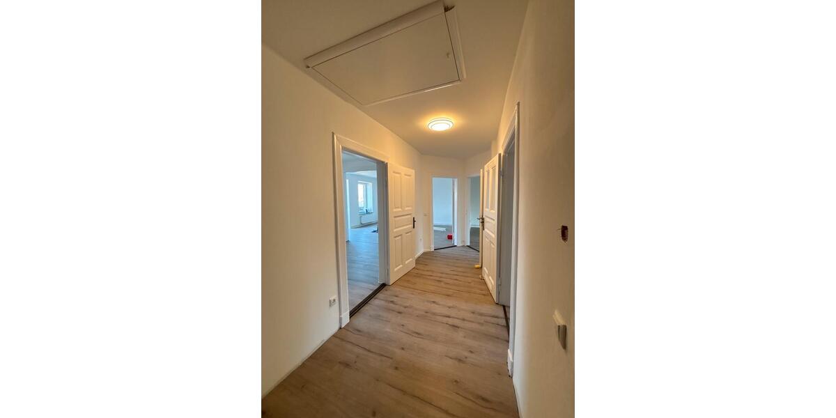 Etagenwohnung Rendsburg - 3 Zimmer, 90 m&sup2;, 1.150&euro; | Angebot:25974175