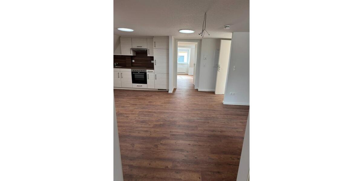 Dachgeschoßwohnung Schleswig - 2 Zimmer, 68 m&sup2;, 815&euro; | Angebot:26456436
