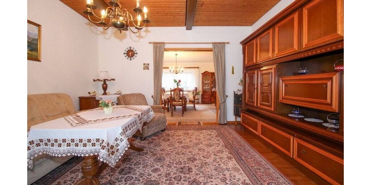 Einfamilienhaus Erfde - 7 Zimmer, 156 m&sup2;, 169.000&euro; | Angebot:25667573