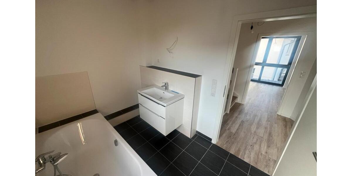 Doppelhaushälfte Eckernförde - 5 Zimmer, 138 m&sup2;, 1.950&euro; | Angebot:25394618