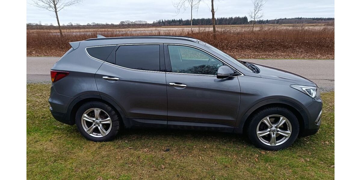 Hyundai SANTA FE 186.000 km 14.900 &euro; Owschlag 24811