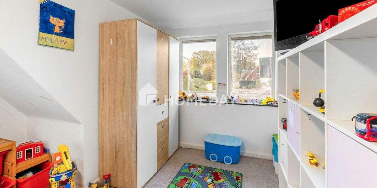 Doppelhaushälfte Büdelsdorf - 5 Zimmer, 78 m&sup2;, 150.000&euro; | Angebot:25737476