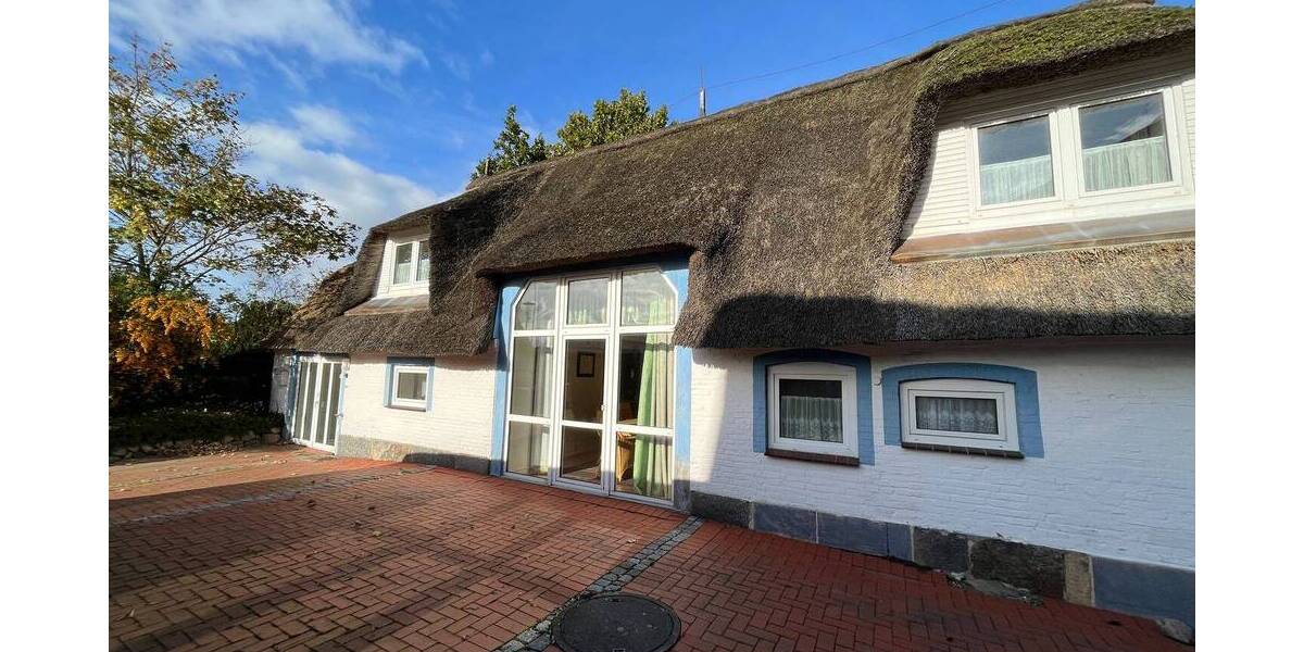 Einfamilienhaus Winnemark - 6 Zimmer, 245 m&sup2;, 2.450&euro; | Angebot:25671286