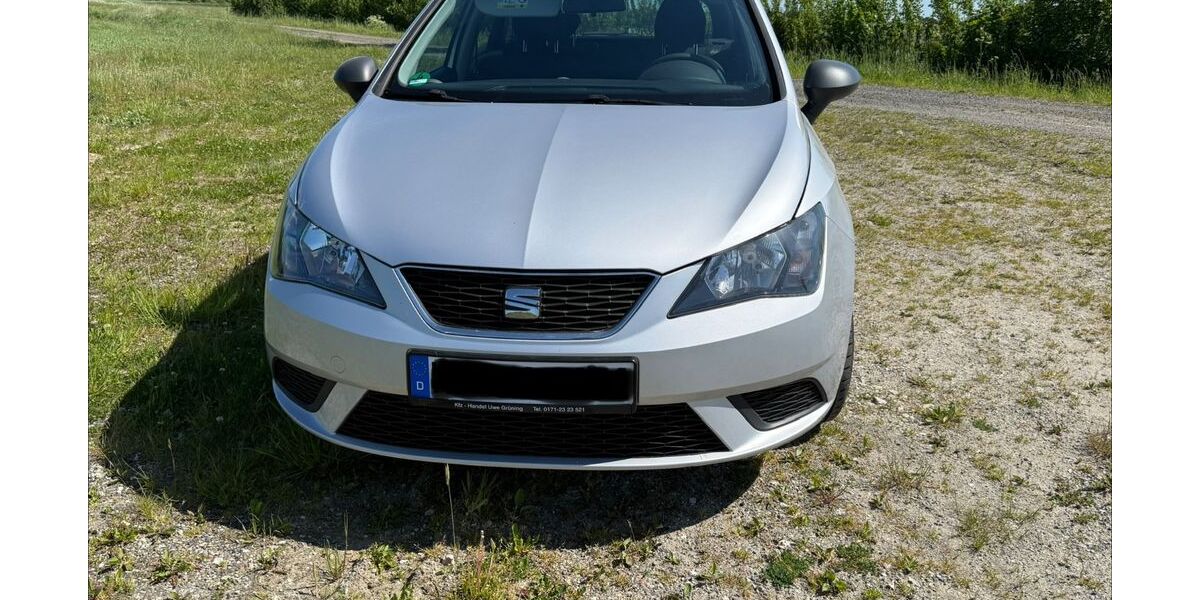 Seat Ibiza 126.000 km 5.700 &euro; Winnert 25887