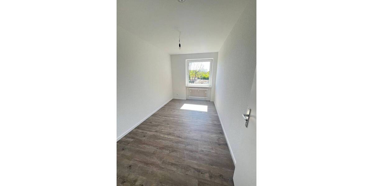 Etagenwohnung Kappeln - 4 Zimmer, 99 m&sup2;, 887&euro; | Angebot:26643758