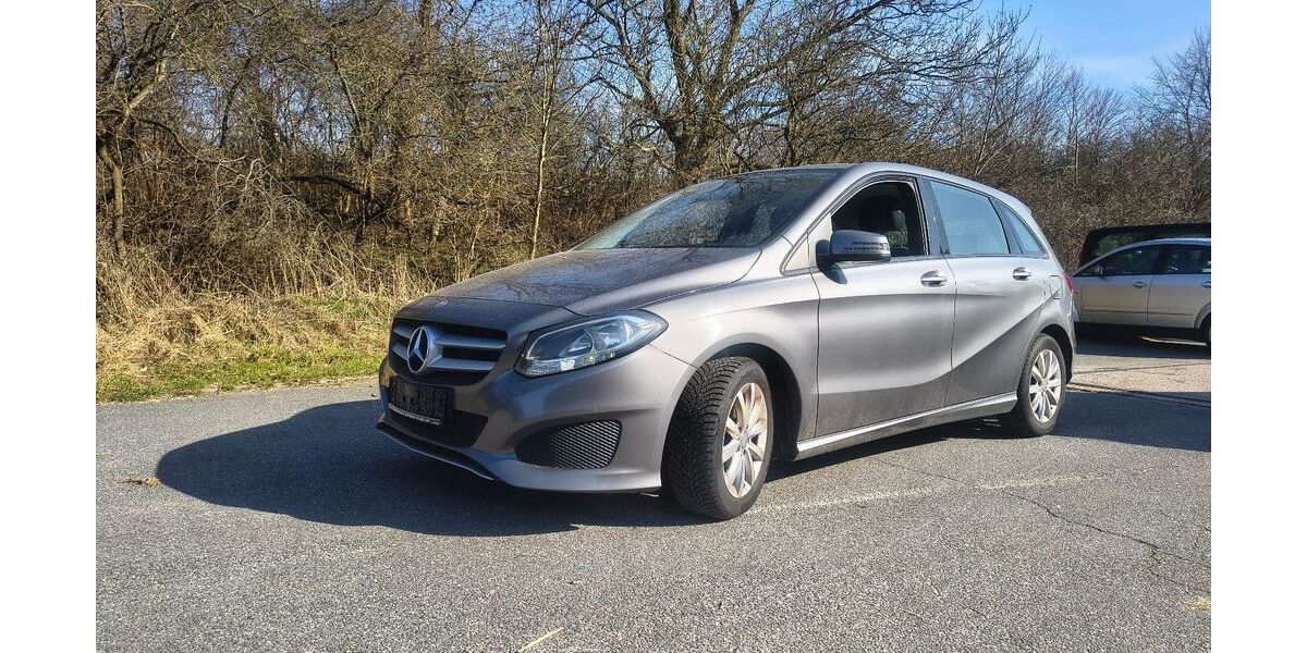 Mercedes-Benz B 180 113.500 km 9.999 &euro; Sieverstedt / Stenderupau 24885