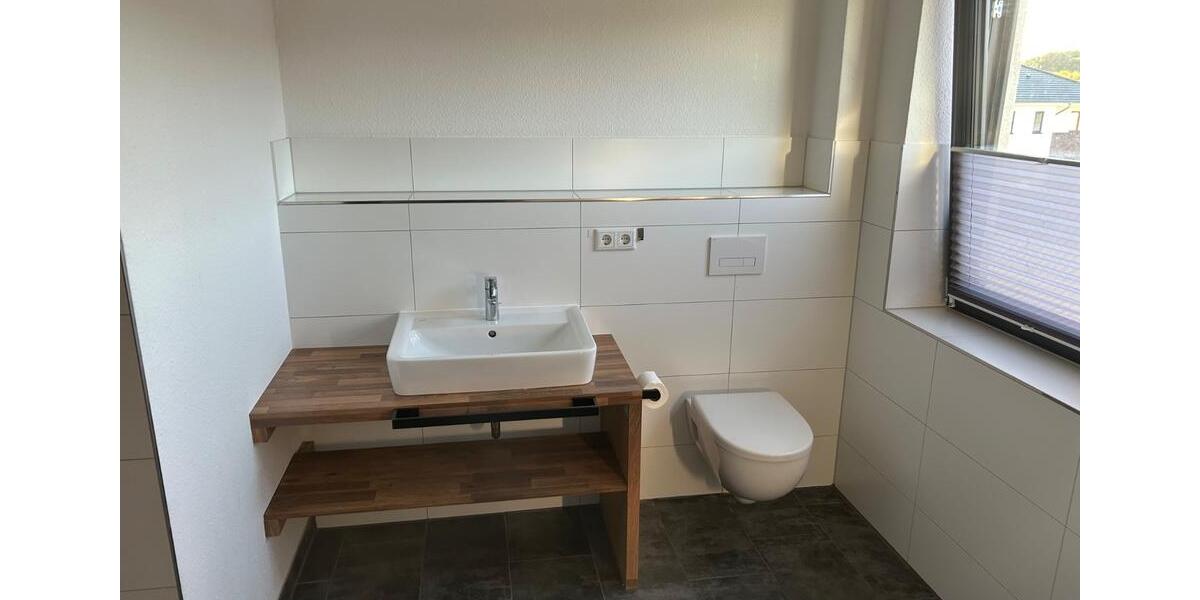 Reihenhaus Schleswig - 4 Zimmer, 128 m&sup2;, 1.280&euro; | Angebot:26674251