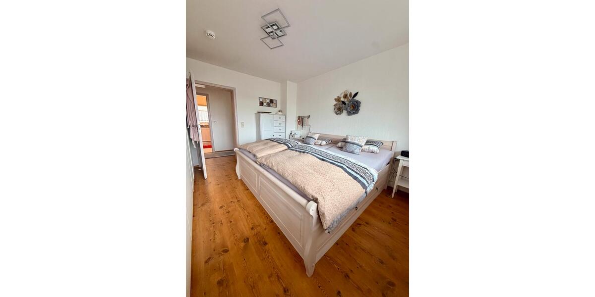 Etagenwohnung Borgstedt - 3 Zimmer, 80 m&sup2;, 1.080&euro; | Angebot:25271917