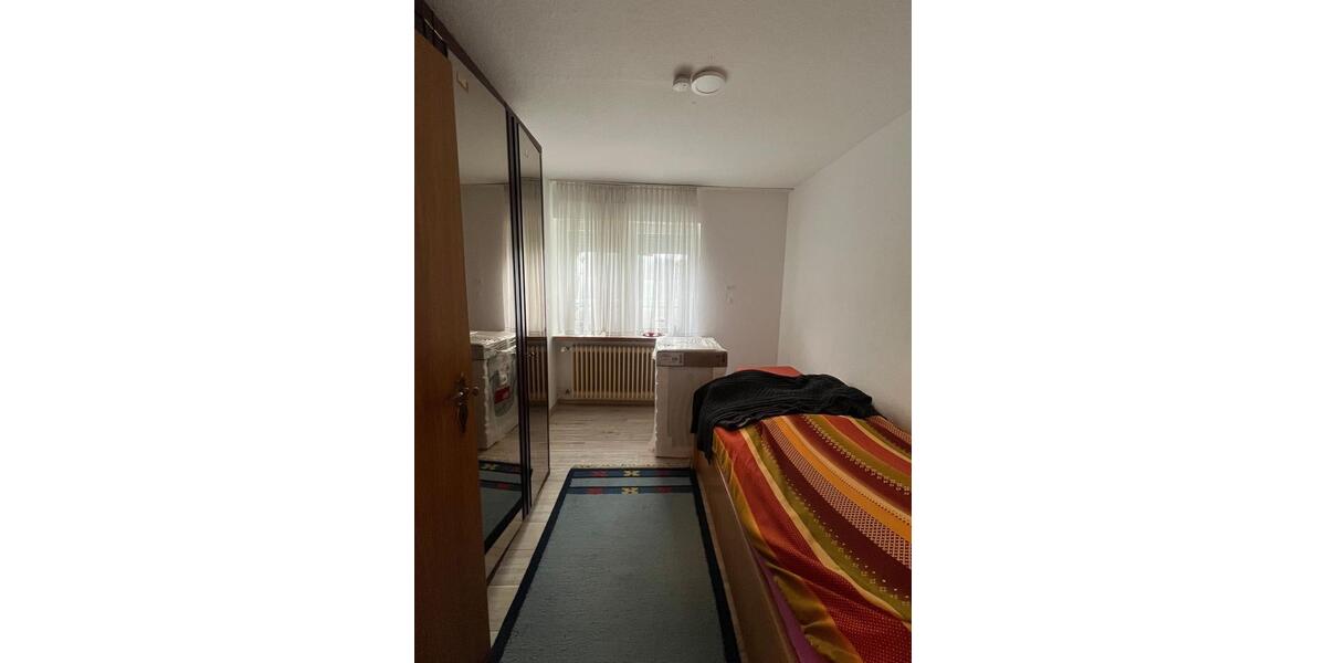 Erdgeschoßwohnung Rendsburg - 5 Zimmer, 140 m&sup2;, 1.370&euro; | Angebot:25749932