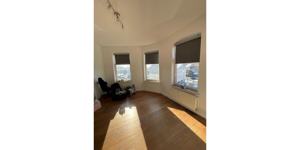 Etagenwohnung Schleswig - 4 Zimmer, 103 m&sup2;, 870&euro; | Angebot:25023076