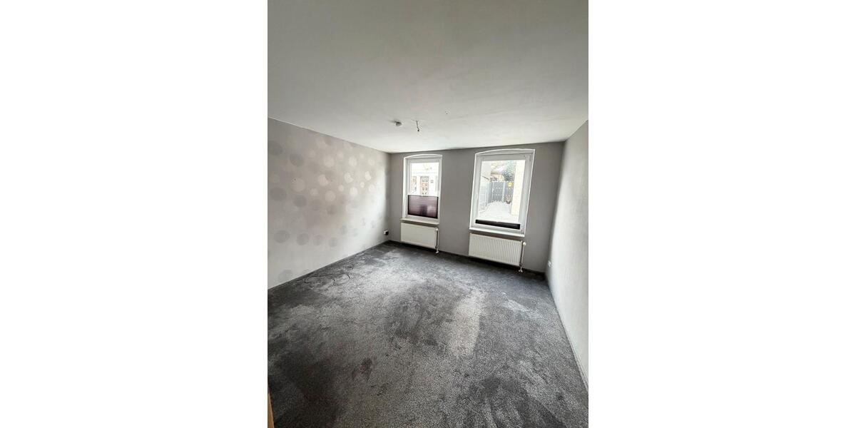 Einfamilienhaus Schleswig - 7 Zimmer, 120 m&sup2;, 1.800&euro; | Angebot:26004435