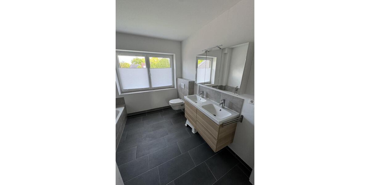 Reihenhaus Gettorf - 4 Zimmer, 116 m&sup2;, 1.550&euro; | Angebot:26681483