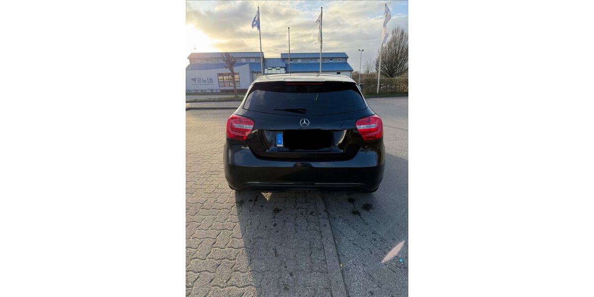 Mercedes-Benz A 180 139.500 km 9.499 &euro; Böklund 24860