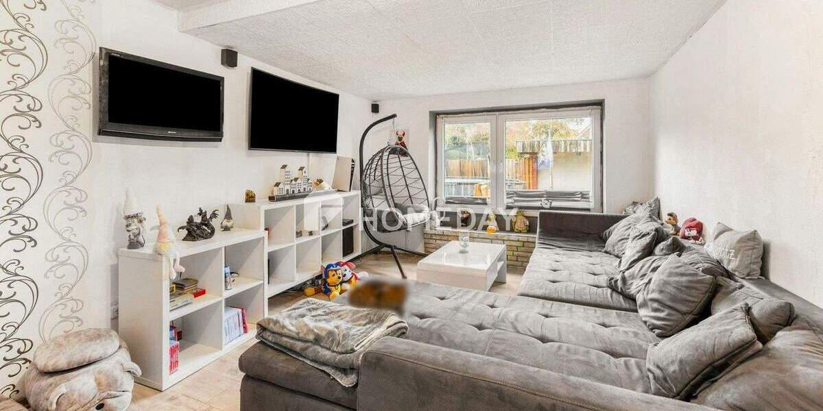 Doppelhaushälfte Büdelsdorf - 5 Zimmer, 78 m&sup2;, 150.000&euro; | Angebot:25737476