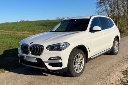BMW X3 121.000 km 25.700 &euro; Boren 24392
