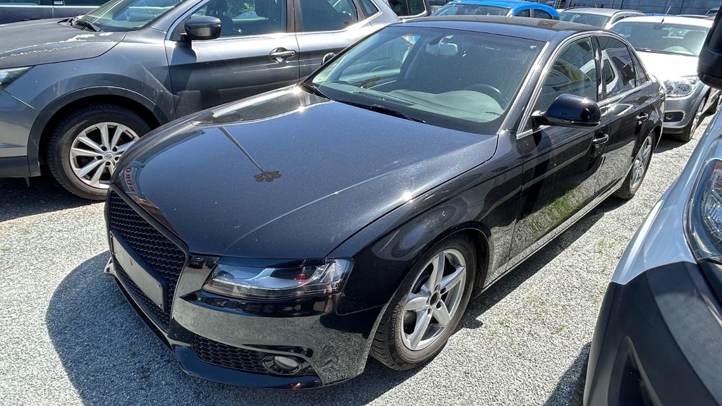 Audi A4 111.679 km 4.980 &euro; Rendsburg 24768