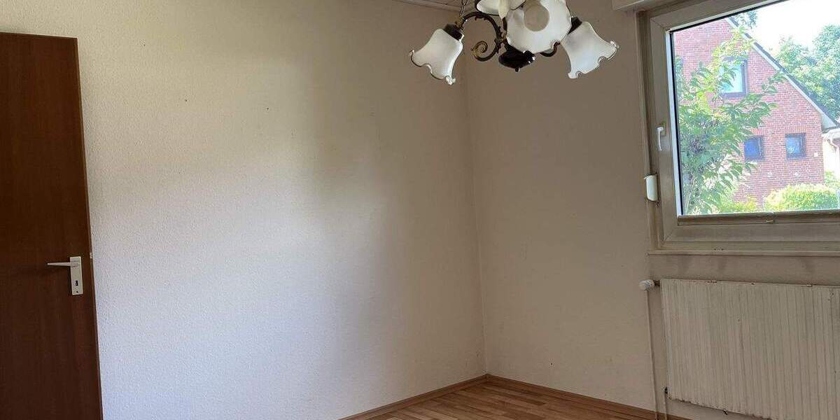 Mehrfamilienhaus, Wohnhaus Tetenhusen - 7 Zimmer, 174 m&sup2;, 219.000&euro; | Angebot:25706537