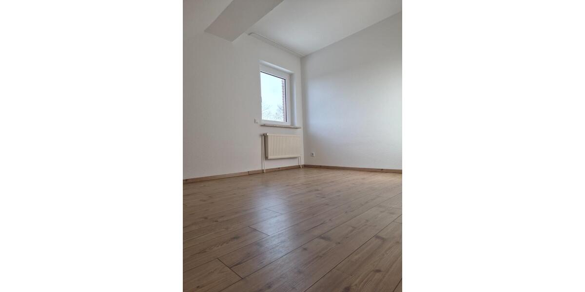 Einfamilienhaus Kropp - 5 Zimmer, 140 m&sup2;, 1.950&euro; | Angebot:25765847