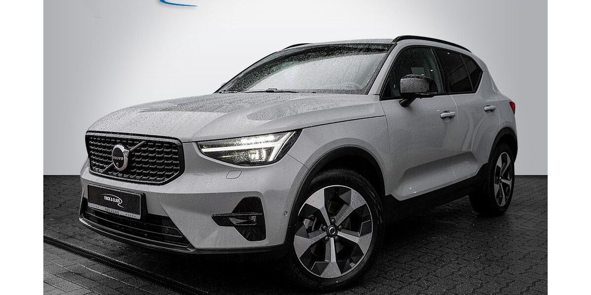 Volvo XC40 15.000 km 37.890 &euro; Büdelsdorf 24782