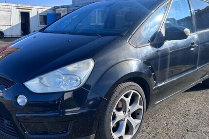 Ford S-Max 427.089 km 980 &euro; Rendsburg 24768