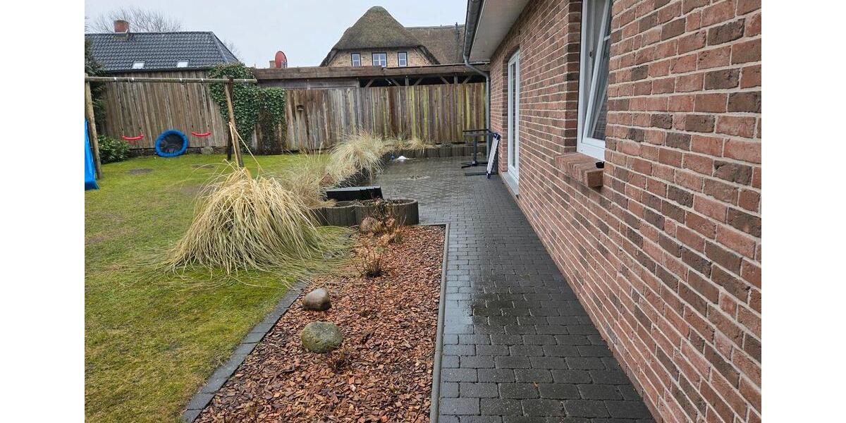 Einfamilienhaus Stapel - 7 Zimmer, 220 m&sup2;, 1.400&euro; | Angebot:25607090