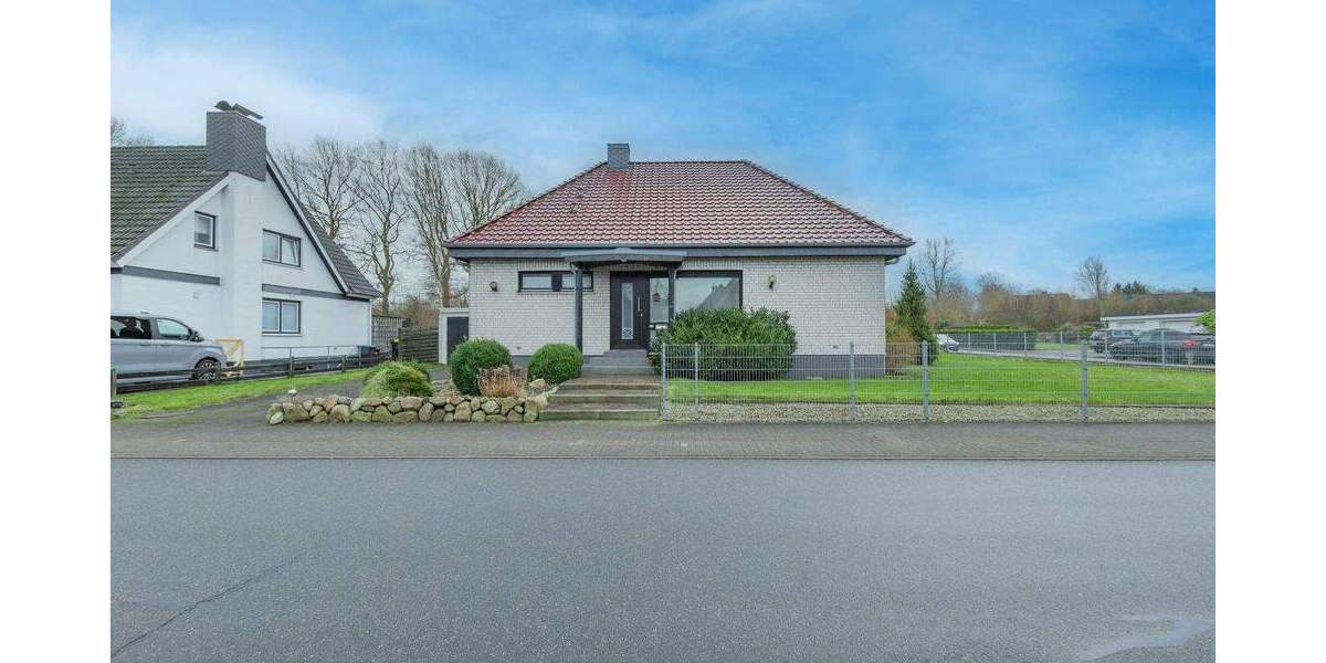 Einfamilienhaus Hohn - 3 Zimmer, 113 m&sup2;, 289.000&euro; | Angebot:25665498