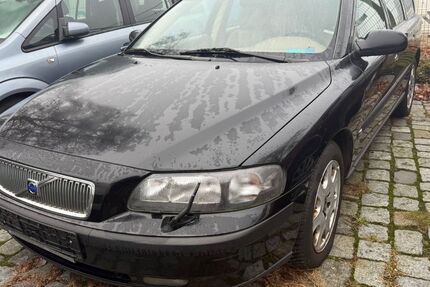 Volvo V70 404.000 km 1.480 &euro; Rendsburg 24768