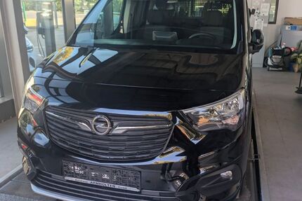 Opel Combo 33.500 km 19.999 &euro; Eggebek 24852