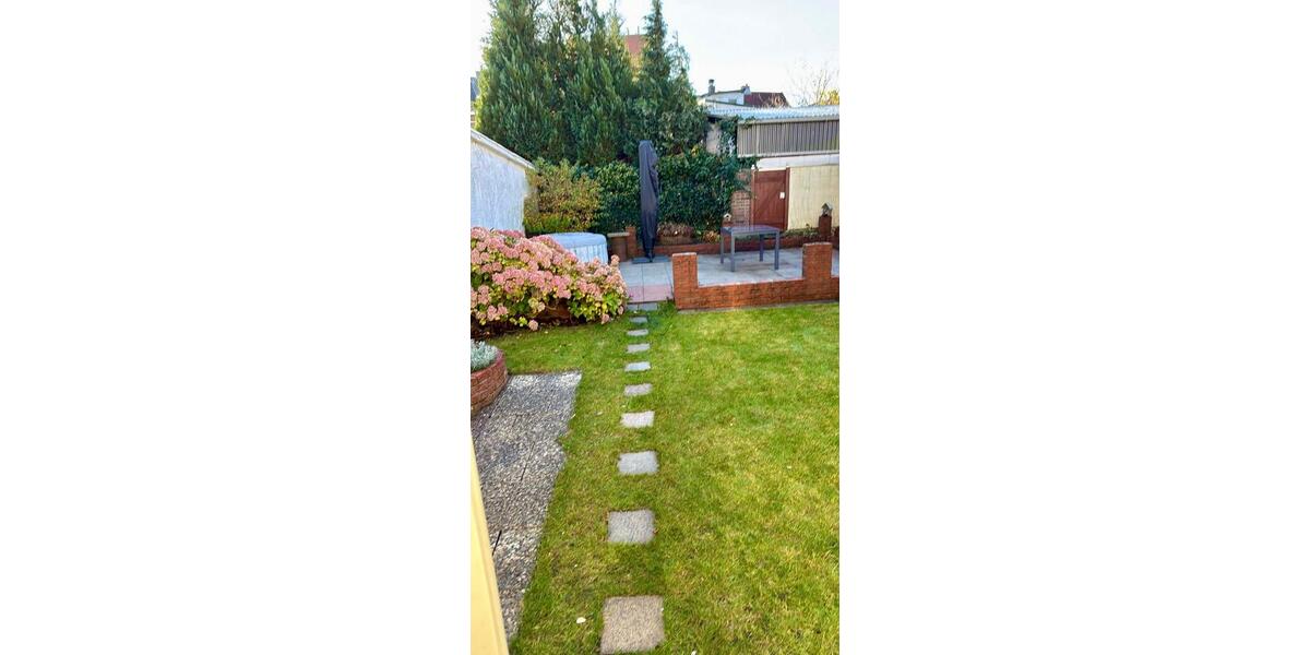 Erdgeschoßwohnung Schleswig - 4 Zimmer, 137 m&sup2;, 1.250&euro; | Angebot:24859281