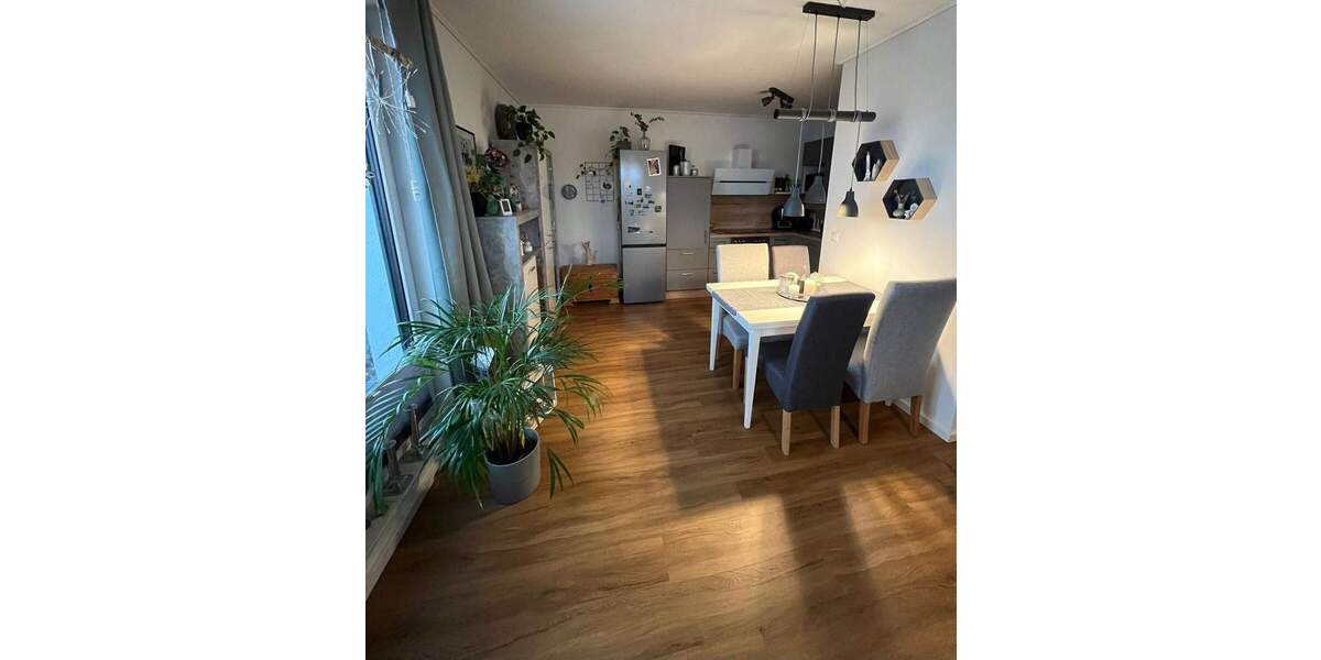 Etagenwohnung Owschlag - 3 Zimmer, 70 m&sup2;, 910&euro; | Angebot:25799394