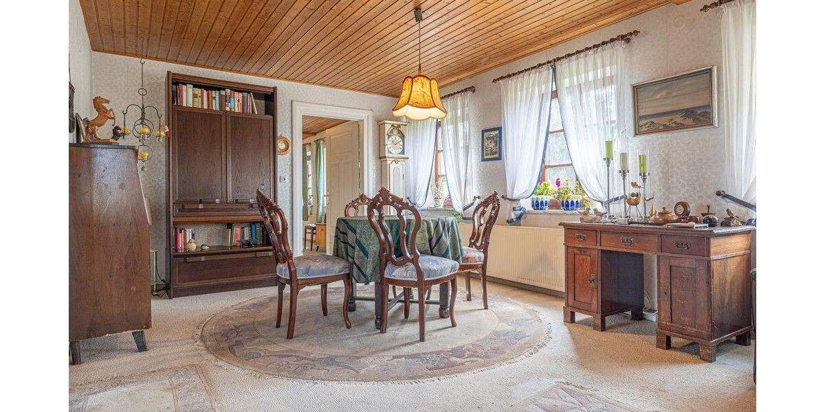 Bauernhaus, Landhaus Uelsby - 3 Zimmer, 110 m&sup2;, 299.000&euro; | Angebot:25737379