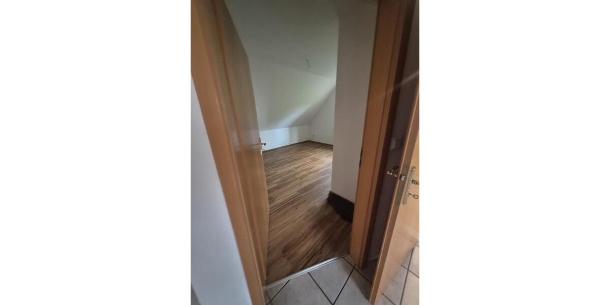 Etagenwohnung Rendsburg - 3 Zimmer, 95 m&sup2;, 800&euro; | Angebot:26475584