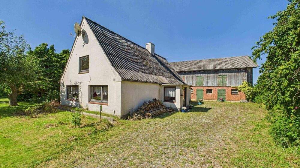 Mehrfamilienhaus, Wohnhaus Mohrkirch - 7 Zimmer, 142 m&sup2;, 189.000&euro; | Angebot:25663342