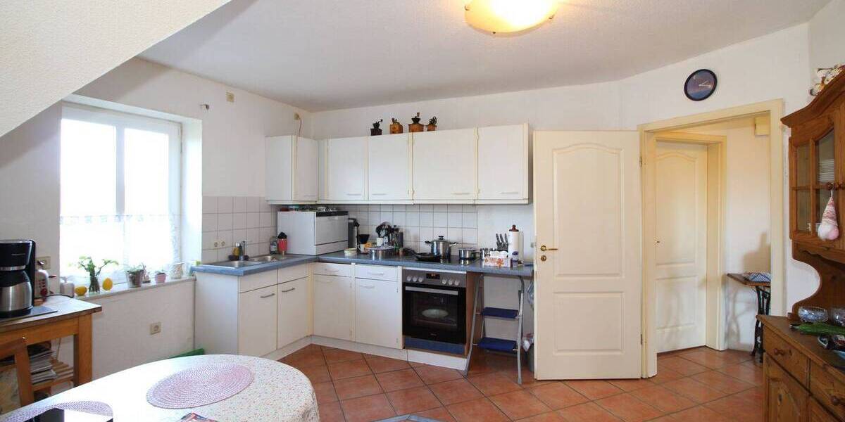 Mehrfamilienhaus, Wohnhaus Kropp - 6 Zimmer, 204 m&sup2;, 420.000&euro; | Angebot:26203225