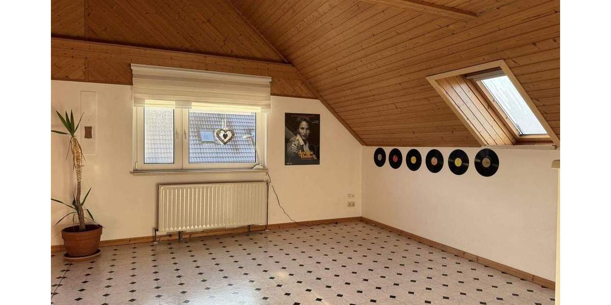 Einfamilienhaus Tarp - 8 Zimmer, 293 m&sup2;, 550.000&euro; | Angebot:25706569