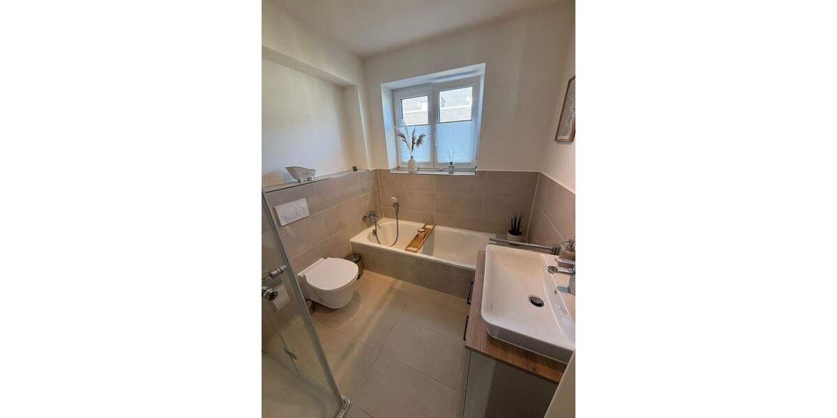 Reihenmittelhaus Schleswig - 4 Zimmer, 93 m&sup2;, 1.452&euro; | Angebot:25744910