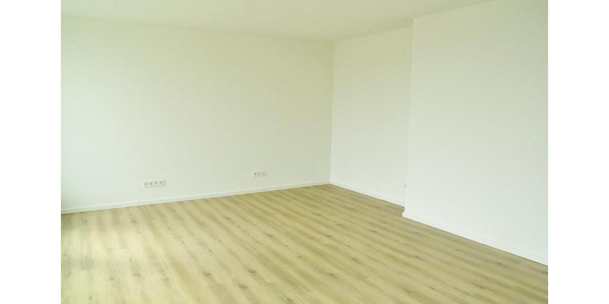 Dachgeschoßwohnung Schleswig - 2 Zimmer, 132 m&sup2;, 1.812&euro; | Angebot:16617268