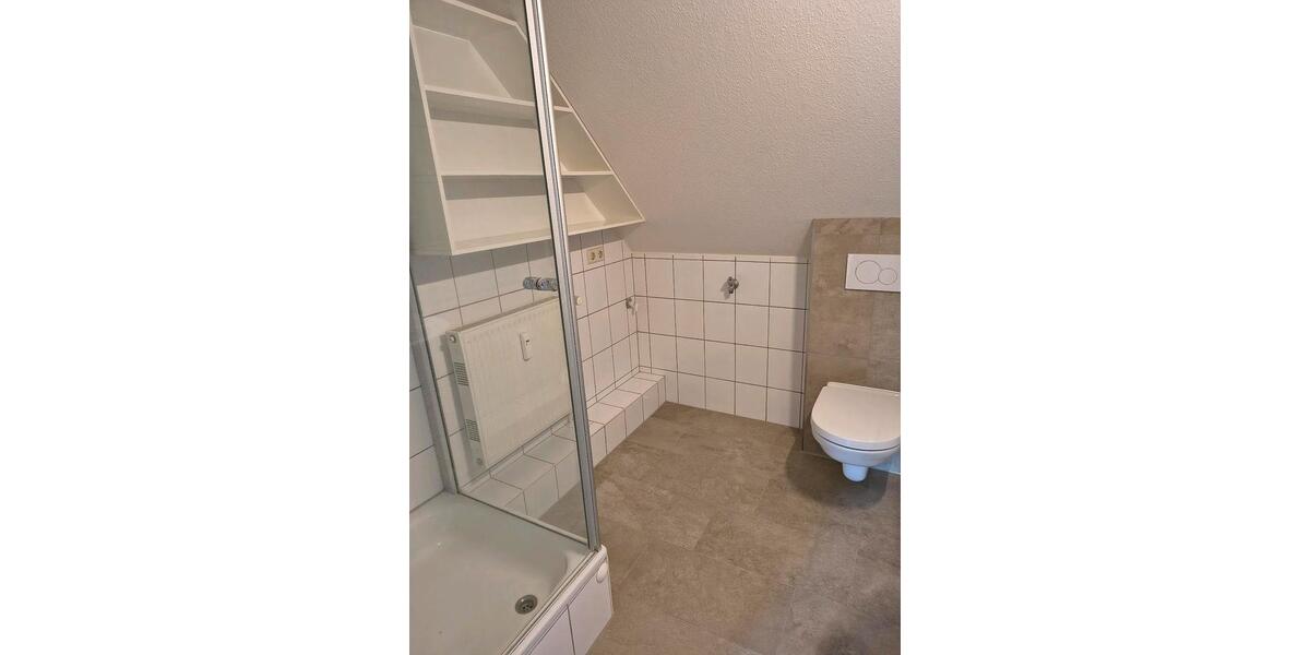 Dachgeschoßwohnung Schleswig - 3 Zimmer, 62 m&sup2;, 700&euro; | Angebot:25364783