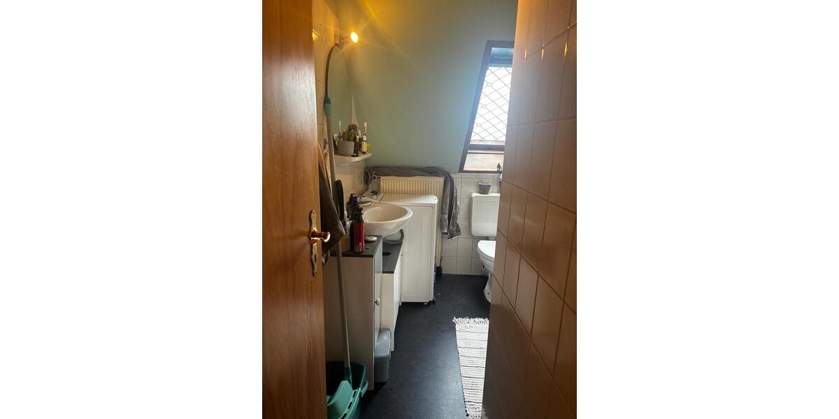 Dachgeschoßwohnung Stolk - 2 Zimmer, 37 m&sup2;, 450&euro; | Angebot:25517249