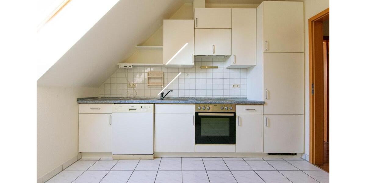 Dachgeschoßwohnung Nübbel - 3 Zimmer, 86 m&sup2;, 800&euro; | Angebot:25974747