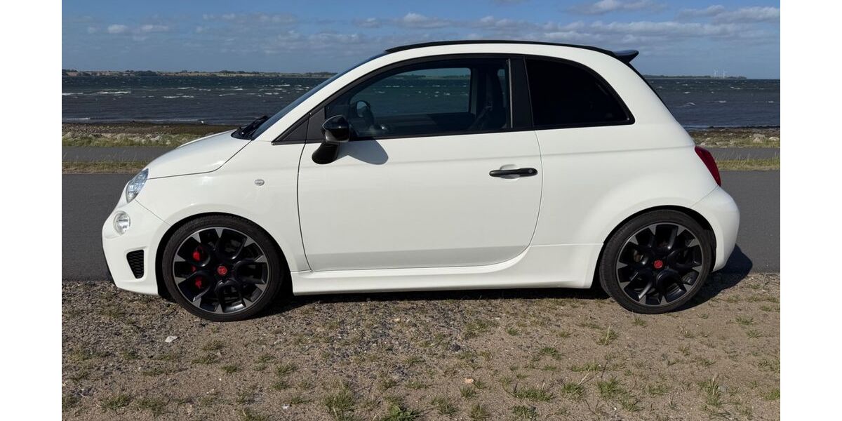 Abarth 595 Competizione 63.100 km 17.777 &euro; Husby 24975