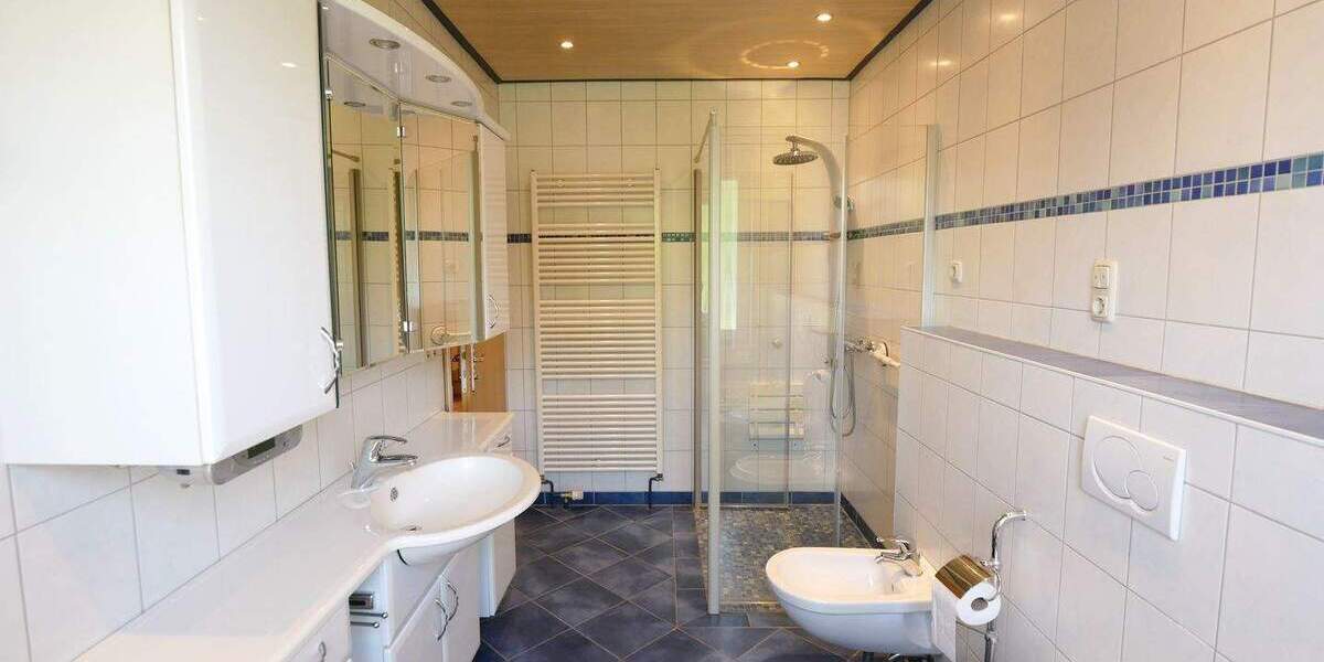 Einfamilienhaus Rieseby - 6 Zimmer, 217 m&sup2;, 293.500&euro; | Angebot:25704263