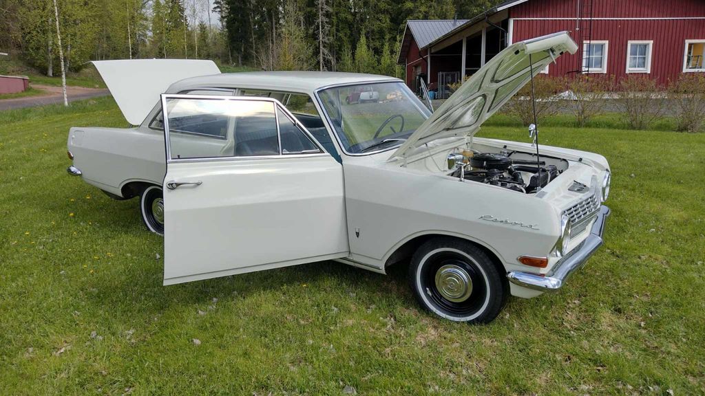 Opel Rekord 107.500 km 14.990 &euro; Schleswig 24837