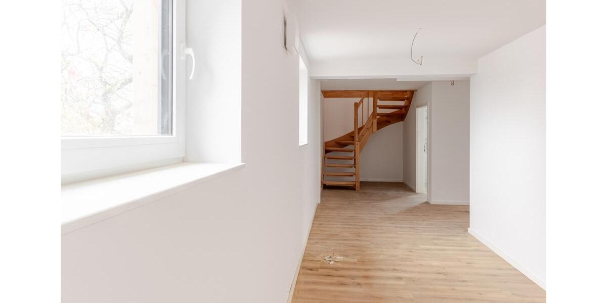 Maisonettenwohnung Dörphof - 2 Zimmer, 96 m&sup2;, 1.190&euro; | Angebot:24034551